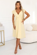 SCARLETT rozkloszowana sukienka midi z kopertowym dekoltem i paskiem - masełkowy żółty